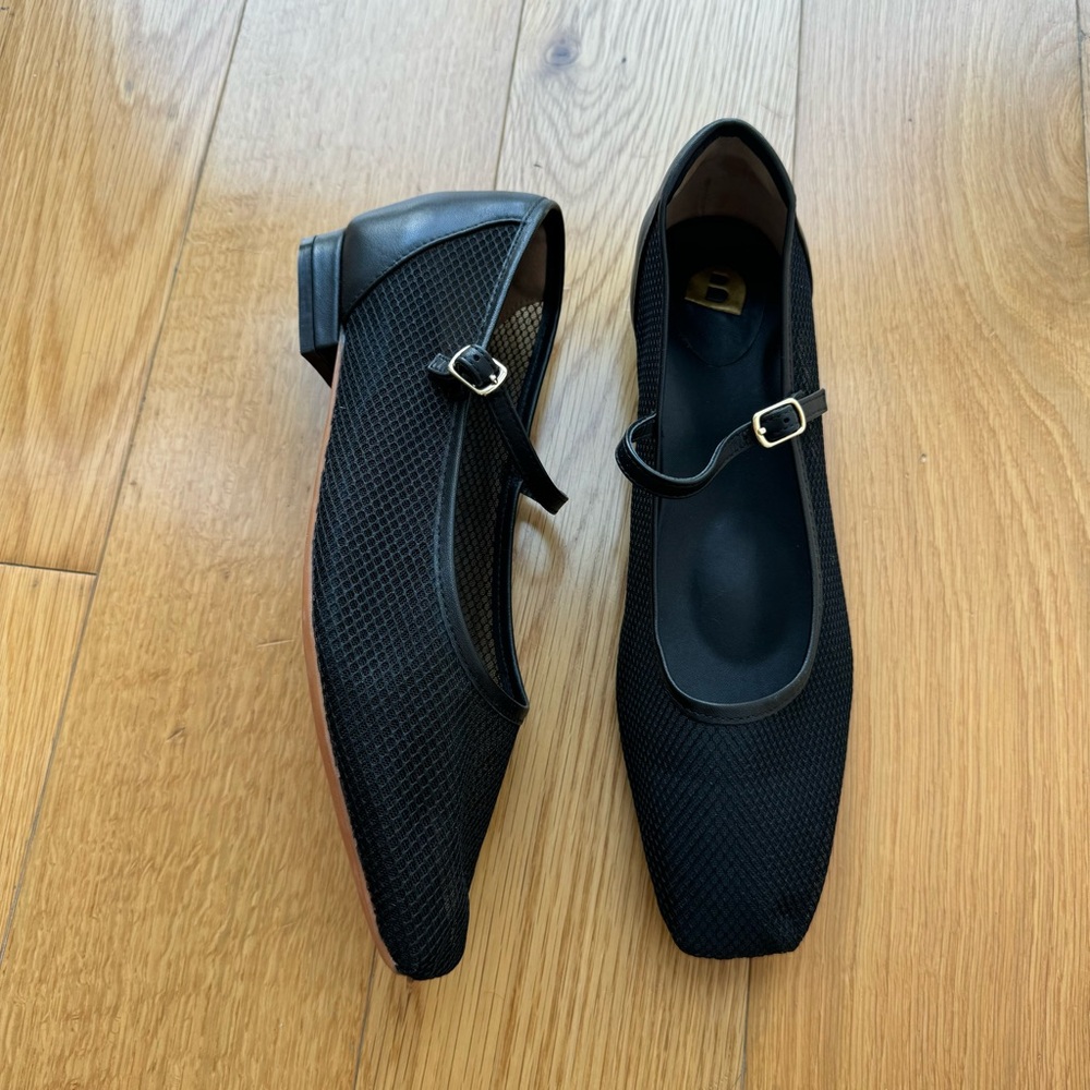 Black Mesh Flats